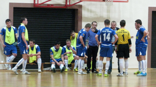 Góral Tryńcza - Ekom Futsal Nowiny (4:1), 29.01.2012 r. - II Polska Liga Futsalu #ekom #EkomFutsalNowiny #futsal #góral #GóralTryńcza #IIPLF #lezajsktm #nowiny #sport #tryncza #tryńcza