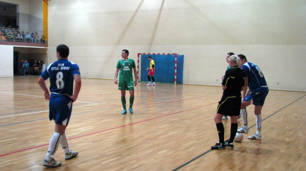 Góral Tryńcza - Ekom Futsal Nowiny (4:1), 29.01.2012 r. - II Polska Liga Futsalu #ekom #EkomFutsalNowiny #futsal #góral #GóralTryńcza #IIPLF #lezajsktm #nowiny #sport #tryncza #tryńcza