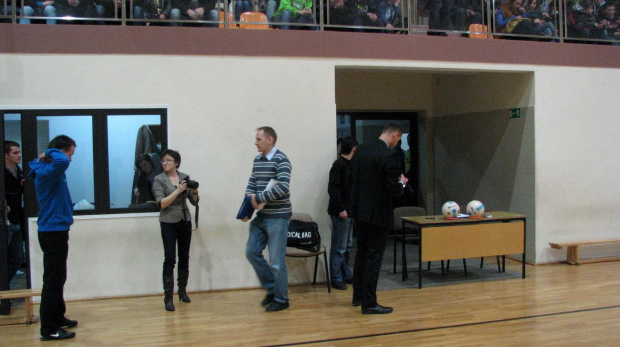 Góral Tryńcza - Ekom Futsal Nowiny (4:1), 29.01.2012 r. - II Polska Liga Futsalu #ekom #EkomFutsalNowiny #futsal #góral #GóralTryńcza #IIPLF #lezajsktm #nowiny #sport #tryncza #tryńcza