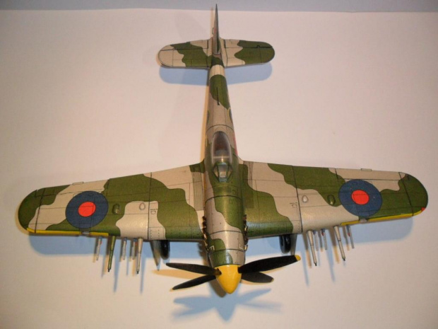 Samolot HAWKER TYPHOON