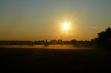 Po wschodzie słońca. Już w Cerekwicy. #wschody