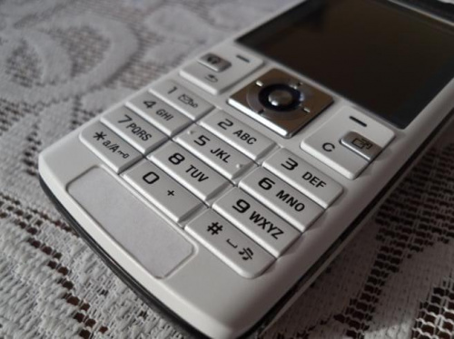 K610i@W660i WHITE
