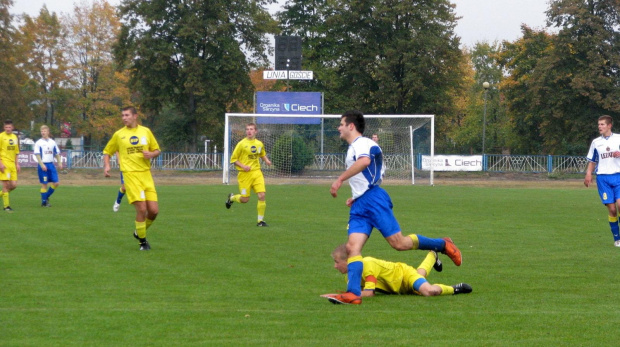 Unia Nowa Sarzyna - Pogoń Leżajsk, 09.10.2011 r. - II liga podkarpacka juniorów st. i mł. #juniorzy #lezajsk #lezajsktm #leżajsk #NowaSarzyna #PiłkaNożna #pogon #pogoń #PogońLeżajsk #sport #unia #UniaNowaSarzyna