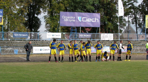 Unia Nowa Sarzyna - Pogoń Leżajsk, 09.10.2011 r. - II liga podkarpacka juniorów st. i mł. #juniorzy #lezajsk #lezajsktm #leżajsk #NowaSarzyna #PiłkaNożna #pogon #pogoń #PogońLeżajsk #sport #unia #UniaNowaSarzyna