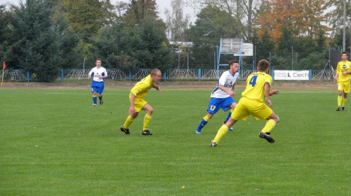 Unia Nowa Sarzyna - Pogoń Leżajsk, 09.10.2011 r. - II liga podkarpacka juniorów st. i mł. #juniorzy #lezajsk #lezajsktm #leżajsk #NowaSarzyna #PiłkaNożna #pogon #pogoń #PogońLeżajsk #sport #unia #UniaNowaSarzyna