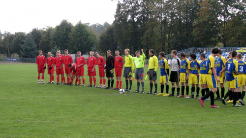 Unia Nowa Sarzyna - Pogoń Leżajsk, 09.10.2011 r. - II liga podkarpacka juniorów st. i mł. #juniorzy #lezajsk #lezajsktm #leżajsk #NowaSarzyna #PiłkaNożna #pogon #pogoń #PogońLeżajsk #sport #unia #UniaNowaSarzyna