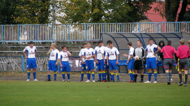 Unia Nowa Sarzyna - Pogoń Leżajsk, 09.10.2011 r. - II liga podkarpacka juniorów st. i mł. #juniorzy #lezajsk #lezajsktm #leżajsk #NowaSarzyna #PiłkaNożna #pogon #pogoń #PogońLeżajsk #sport #unia #UniaNowaSarzyna