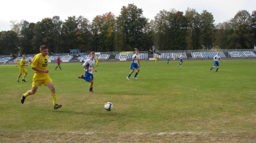 Unia Nowa Sarzyna - Pogoń Leżajsk, 09.10.2011 r. - II liga podkarpacka juniorów st. i mł. #juniorzy #lezajsk #lezajsktm #leżajsk #NowaSarzyna #PiłkaNożna #pogon #pogoń #PogońLeżajsk #sport #unia #UniaNowaSarzyna