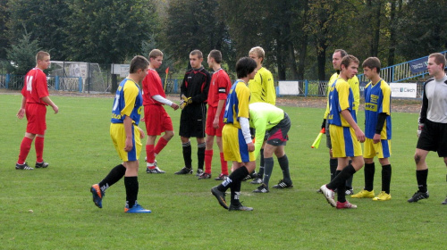 Unia Nowa Sarzyna - Pogoń Leżajsk, 09.10.2011 r. - II liga podkarpacka juniorów st. i mł. #juniorzy #lezajsk #lezajsktm #leżajsk #NowaSarzyna #PiłkaNożna #pogon #pogoń #PogońLeżajsk #sport #unia #UniaNowaSarzyna