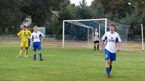 Unia Nowa Sarzyna - Pogoń Leżajsk, 09.10.2011 r. - II liga podkarpacka juniorów st. i mł. #juniorzy #lezajsk #lezajsktm #leżajsk #NowaSarzyna #PiłkaNożna #pogon #pogoń #PogońLeżajsk #sport #unia #UniaNowaSarzyna