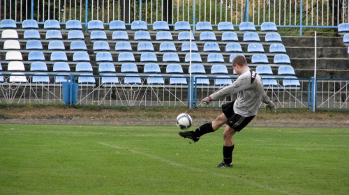 Unia Nowa Sarzyna - Pogoń Leżajsk, 09.10.2011 r. - II liga podkarpacka juniorów st. i mł. #juniorzy #lezajsk #lezajsktm #leżajsk #NowaSarzyna #PiłkaNożna #pogon #pogoń #PogońLeżajsk #sport #unia #UniaNowaSarzyna