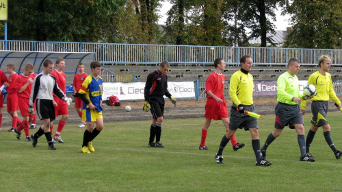 Unia Nowa Sarzyna - Pogoń Leżajsk, 09.10.2011 r. - II liga podkarpacka juniorów st. i mł. #juniorzy #lezajsk #lezajsktm #leżajsk #NowaSarzyna #PiłkaNożna #pogon #pogoń #PogońLeżajsk #sport #unia #UniaNowaSarzyna