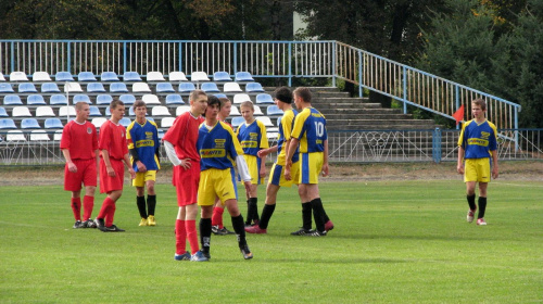 Unia Nowa Sarzyna - Pogoń Leżajsk, 09.10.2011 r. - II liga podkarpacka juniorów st. i mł. #juniorzy #lezajsk #lezajsktm #leżajsk #NowaSarzyna #PiłkaNożna #pogon #pogoń #PogońLeżajsk #sport #unia #UniaNowaSarzyna