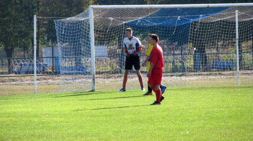 Unia Nowa Sarzyna - Pogoń Leżajsk, 09.10.2011 r. - II liga podkarpacka juniorów st. i mł. #juniorzy #lezajsk #lezajsktm #leżajsk #NowaSarzyna #PiłkaNożna #pogon #pogoń #PogońLeżajsk #sport #unia #UniaNowaSarzyna