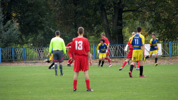 Unia Nowa Sarzyna - Pogoń Leżajsk, 09.10.2011 r. - II liga podkarpacka juniorów st. i mł. #juniorzy #lezajsk #lezajsktm #leżajsk #NowaSarzyna #PiłkaNożna #pogon #pogoń #PogońLeżajsk #sport #unia #UniaNowaSarzyna