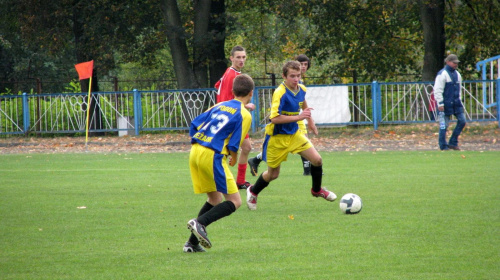 Unia Nowa Sarzyna - Pogoń Leżajsk, 09.10.2011 r. - II liga podkarpacka juniorów st. i mł. #juniorzy #lezajsk #lezajsktm #leżajsk #NowaSarzyna #PiłkaNożna #pogon #pogoń #PogońLeżajsk #sport #unia #UniaNowaSarzyna