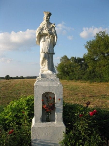 Chmielów (lubelskie) - Św. J. Nepomucen