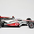 McLaren Mercedes MP 4/25 2010 #1 Jason Button - 1:18 Minichamps