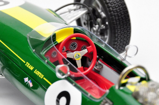 Lotus Type 25 #8 Jim Clark 1963 Italian GP Winner - Spark 1:18