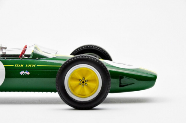 Lotus Type 25 #8 Jim Clark 1963 Italian GP Winner - Spark 1:18