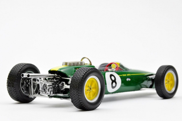 Lotus Type 25 #8 Jim Clark 1963 Italian GP Winner - Spark 1:18