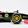 Lotus Renault GP R31 Showcar #9 Nick Heidfeld 2011 - 1:18 Minichamps