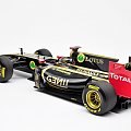 Lotus Renault GP R31 Showcar #9 Nick Heidfeld 2011 - 1:18 Minichamps