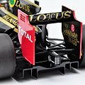 Lotus Renault GP R31 Showcar #9 Nick Heidfeld 2011 - 1:18 Minichamps