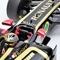 Lotus Renault GP R31 Showcar #9 Nick Heidfeld 2011 - 1:18 Minichamps