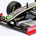 Lotus Renault GP R31 Showcar #9 Nick Heidfeld 2011 - 1:18 Minichamps