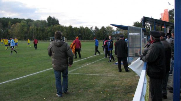 Pogoń Leżajsk - Rzemieślnik Pilzno (2:0), 15.10.2011 r. - IV liga podkarpacka #IVLiga #lezajsk #lezajsktm #leżajsk #PilznoRzemieślnikPilzno #PiłkaNożna #pogon #pogoń #PogońLeżajsk #rzemieślnik #seniorzy #sport