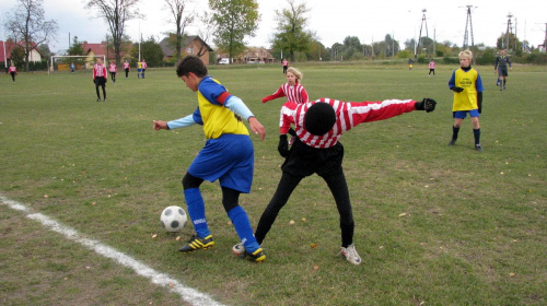 Trampkarze młodsi Pogoń Leżajsk - Stal Łańcut (2:1), 15.10.2011 r. #lezajsk #lezajsktm #leżajsk #łańcut #PiłkaNożna #pogon #pogoń #PogońLeżajsk #sport #stal #StalŁańcut #trampkarze