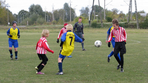 Trampkarze młodsi Pogoń Leżajsk - Stal Łańcut (2:1), 15.10.2011 r. #lezajsk #lezajsktm #leżajsk #łańcut #PiłkaNożna #pogon #pogoń #PogońLeżajsk #sport #stal #StalŁańcut #trampkarze