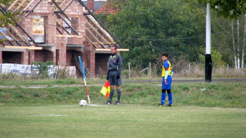 Trampkarze młodsi Pogoń Leżajsk - Stal Łańcut (2:1), 15.10.2011 r. #lezajsk #lezajsktm #leżajsk #łańcut #PiłkaNożna #pogon #pogoń #PogońLeżajsk #sport #stal #StalŁańcut #trampkarze