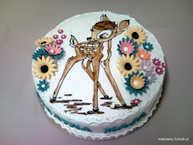 Jelonek dla dziewczynki #JelonekBambi #tort #urodziny #zwierzę