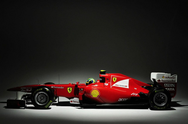 Ferrari F150 Italia #6 Felipe Massa F1 2011 season - 1:18 HotWheels Racing