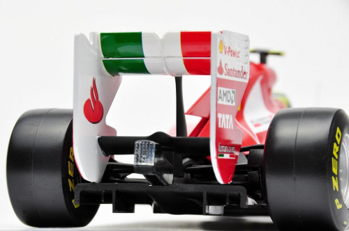 Ferrari F150 Italia #6 Felipe Massa F1 2011 season - 1:18 HotWheels Racing