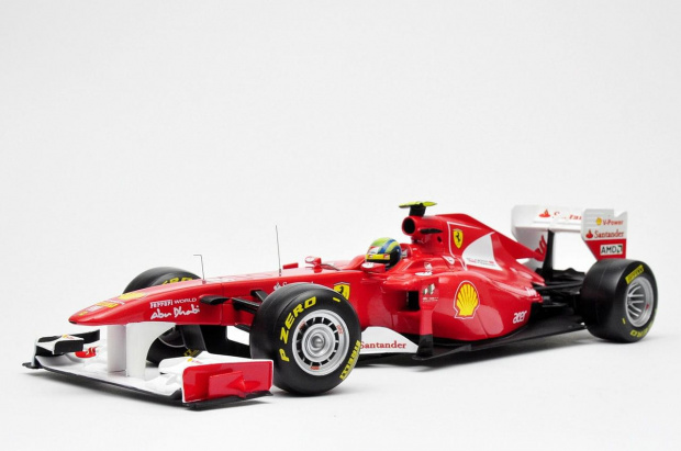 Ferrari F150 Italia #6 Felipe Massa F1 2011 season - 1:18 HotWheels Racing