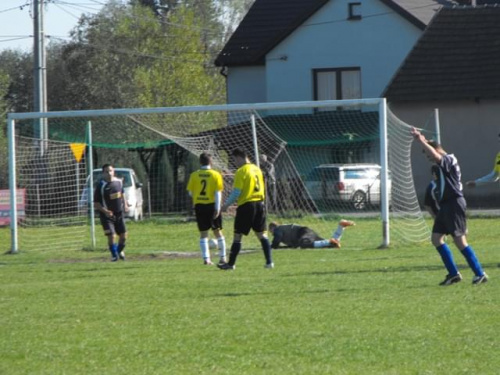 Borek vs Beskid Żegocina
2:0 #mecz #piłka #nożna #beskid #żegocina #borek