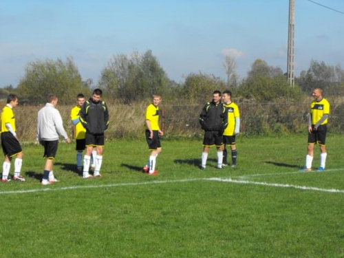 Borek vs Beskid Żegocina
2:0 #mecz #piłka #nożna #beskid #żegocina #borek