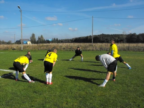 Borek vs Beskid Żegocina
2:0 #mecz #piłka #nożna #beskid #żegocina #borek