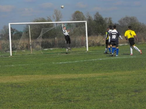 Borek vs Beskid Żegocina
2:0 #mecz #piłka #nożna #beskid #żegocina #borek